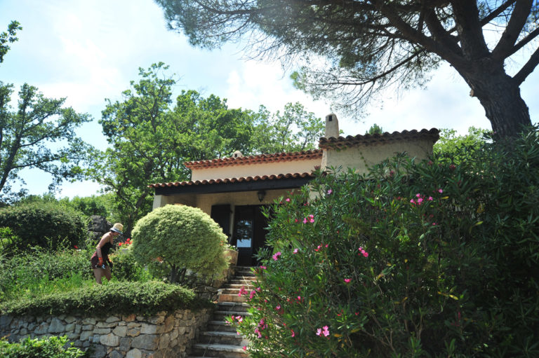 Villa-Rental-Provence-Mas-du-Chene-Front