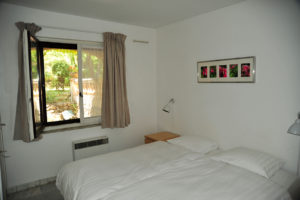 Holiday-Rental-Nice-Bedroom