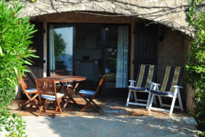 self-catering-gites-antibes-antibes-patio