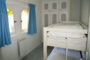 self-catering-gites-cabris-kids-bedroom